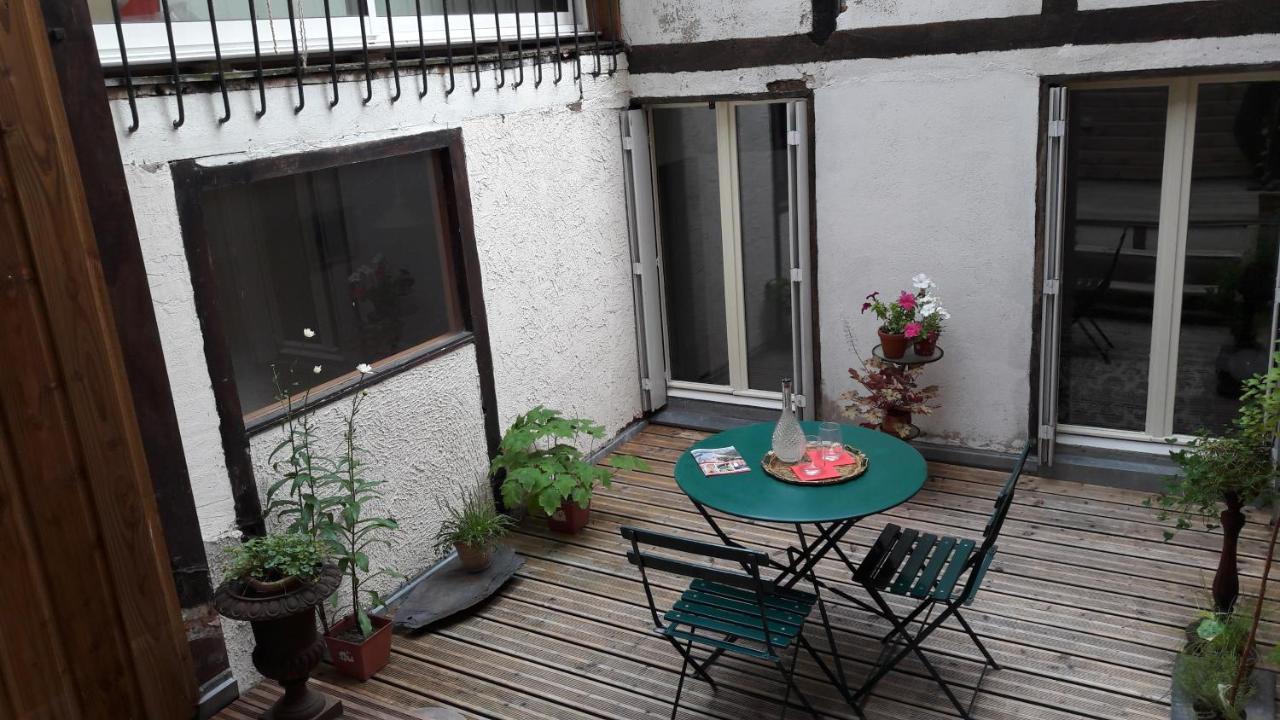 LeDix-bnb La Charité-sur-Loire Exterior foto